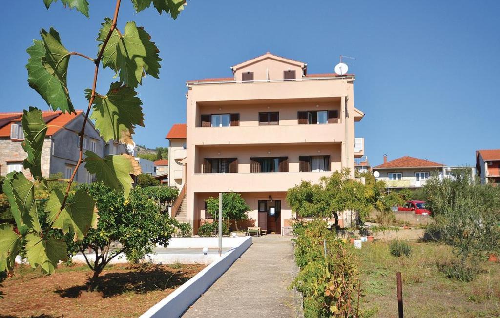 Apartman Tudor Stari Grad  Exterior foto